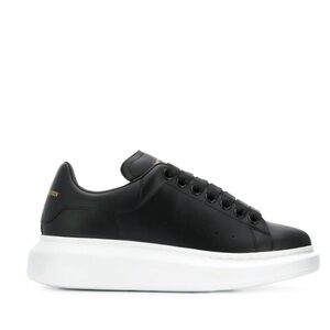Alexander McQueen Oversized Low-Top Sneakers as 43 1/2